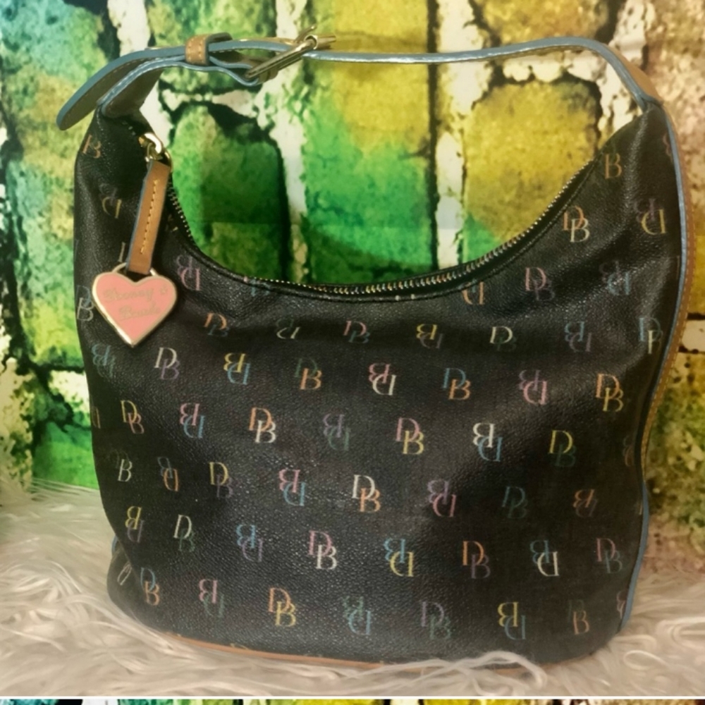 EUC E BLACK DOONEY & BOURKE RAINBOW ZIPPER MINI BAG